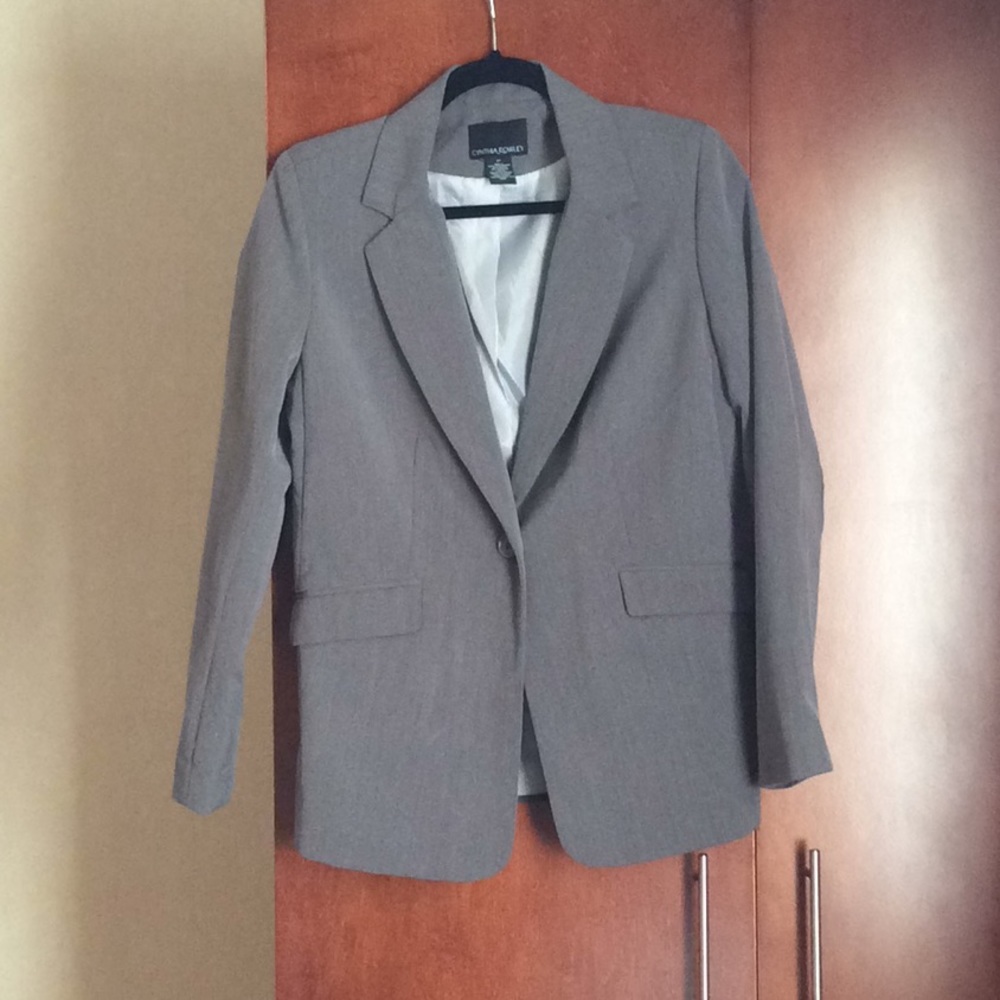 Gorgeous Grey Blazer Medium